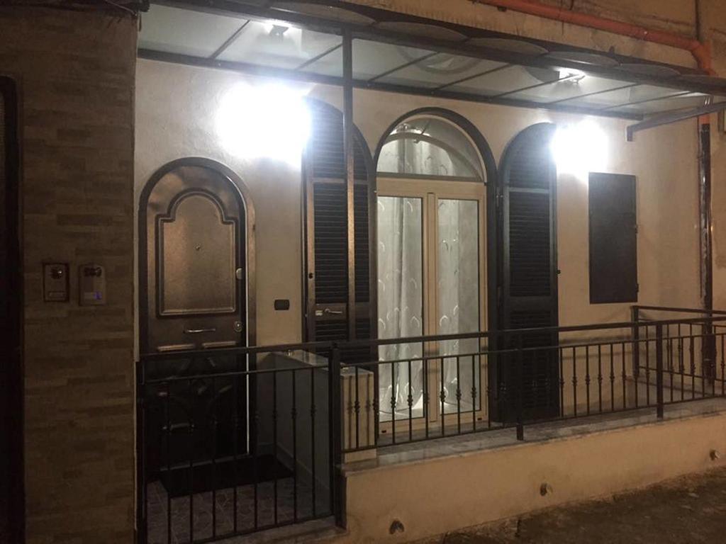 Casa Vacanze Sannazzaro 70 Neapel Exterior foto